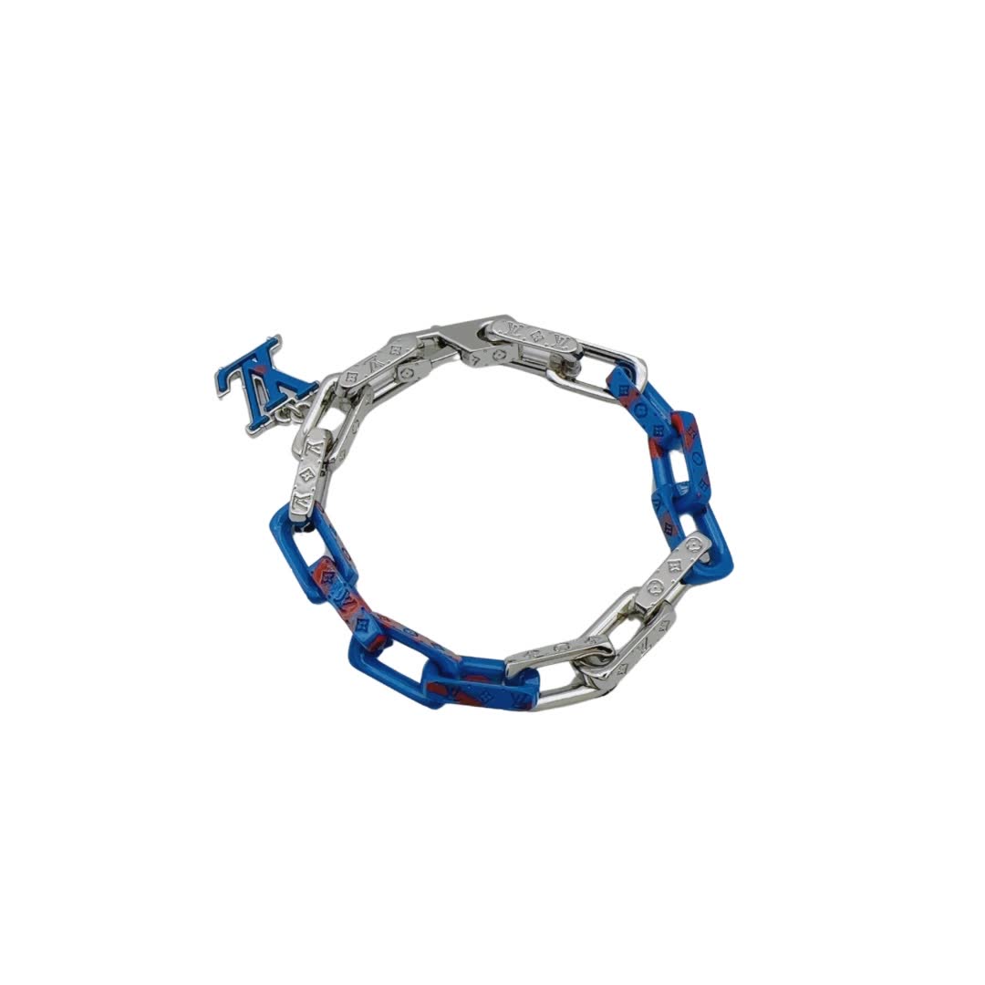 Louis Vuitton Monogram World Tour Bracelet-M1229M